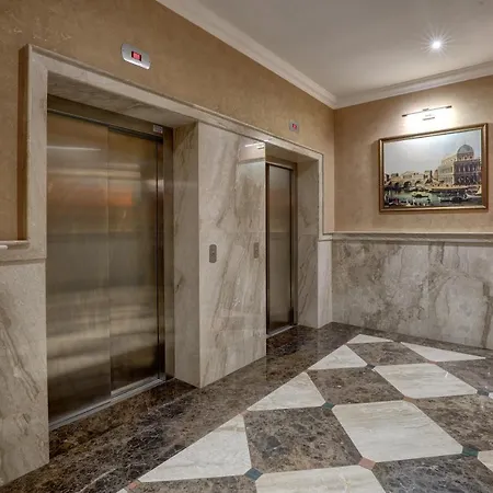 Luxury Center In Grand Karavel Apartment Varna